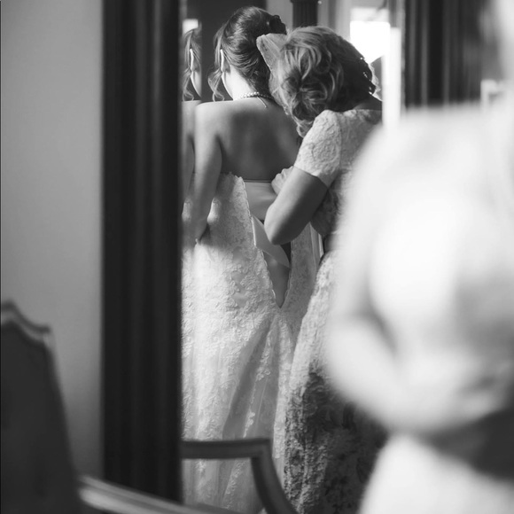 Essence of Australia Wedding Dress - Picture 11 of 11